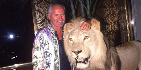 versace net worth at his death|who runs versace today.